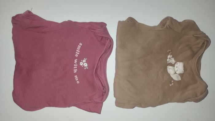 Lot de 2 bodys - photo numéro 2