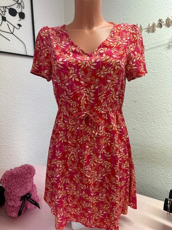 Robe colorée motif feuilles Vero Moda