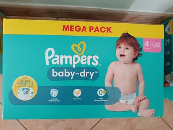 96 couches pampers baby dry taille 4