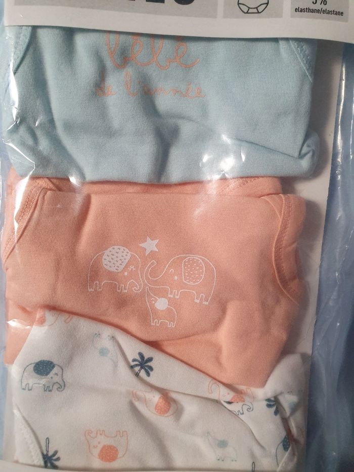 Lot de 3 bodies - photo numéro 3