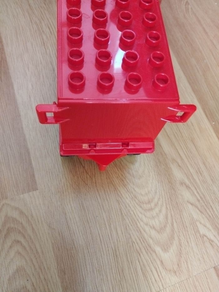 Lego Duplo Disney cars voiture camion Mack a la course très bon état - photo numéro 2