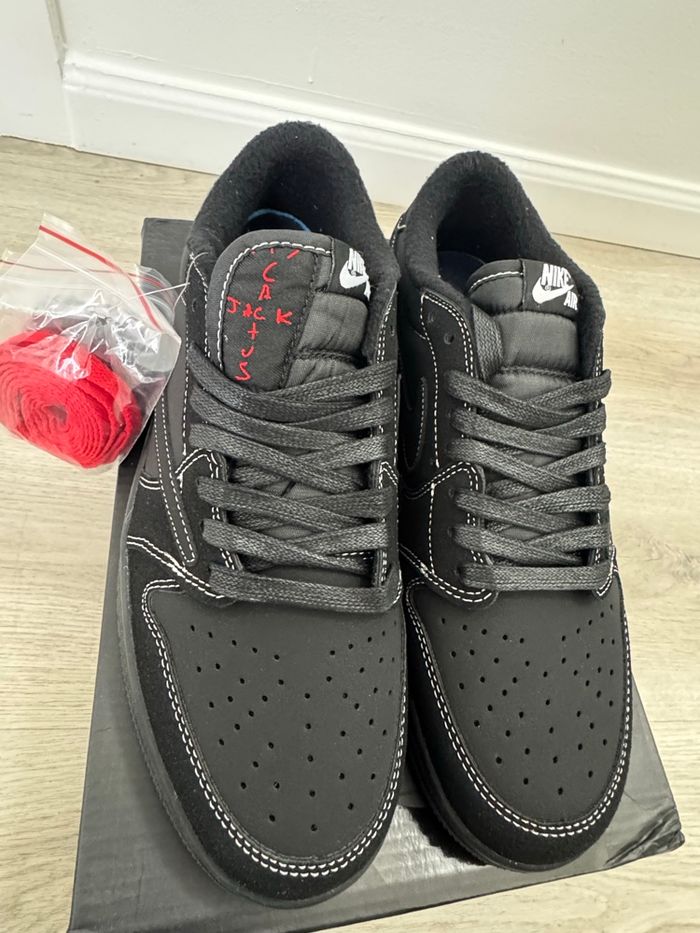 Travis Scott x Air Jordan 1 Low OG SP ‘Black Phantom’ Unfading Sneake - photo numéro 7