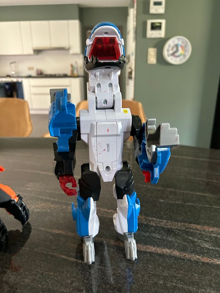 2 robots transformables - photo numéro 4