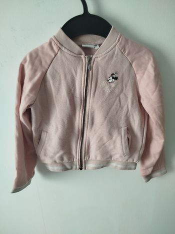 veste rose minnie mousse Disney taille 4 ans