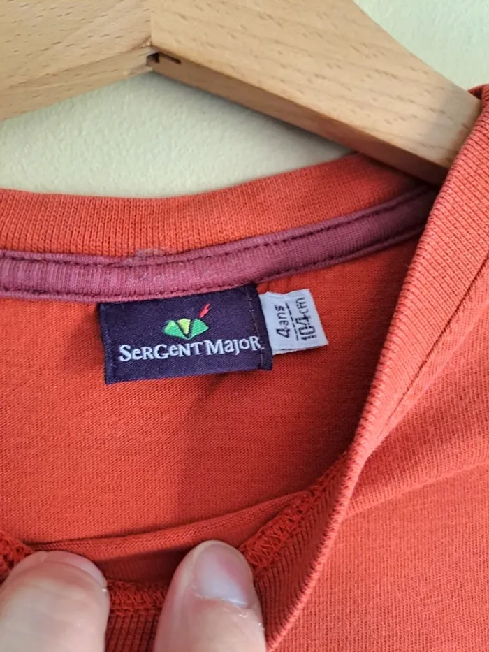 T-shirt garçon 4 ans rouge oranger Sergent major ML tbe - photo numéro 4