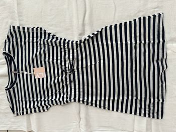 robe rayé blanc/bleu navy ONLY taille 10 ans NEUVE avec étiquette