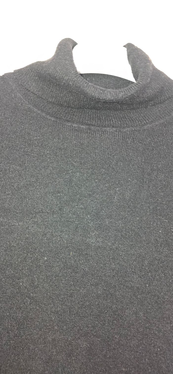 LOt 2 pulls noir - photo numéro 2