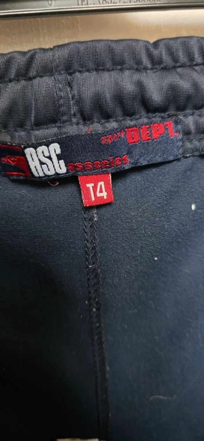 Short homme L  T4 - photo numéro 4