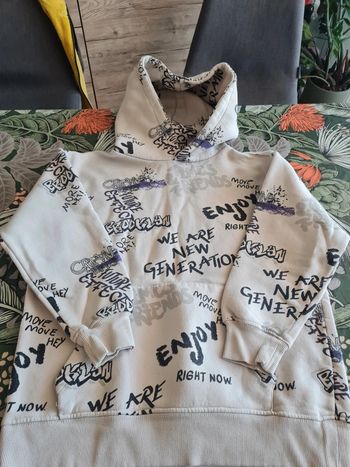 Sweat à capuche