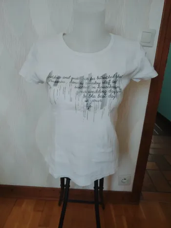 T shirt Julie Guerlande taille L