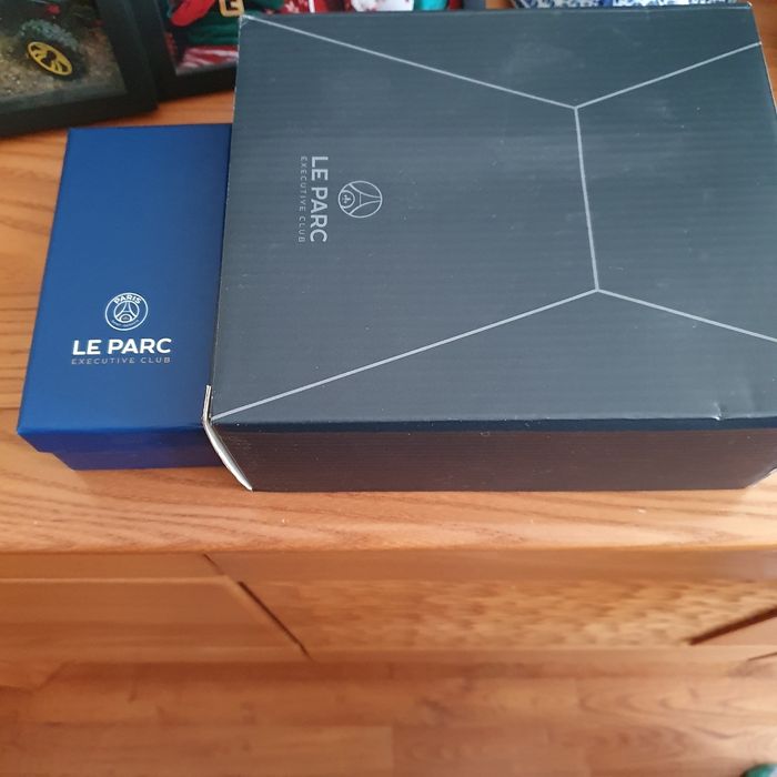 Casque et petit poste neuf PSG - photo numéro 8
