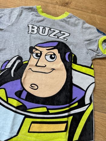 Tee shirt buzz