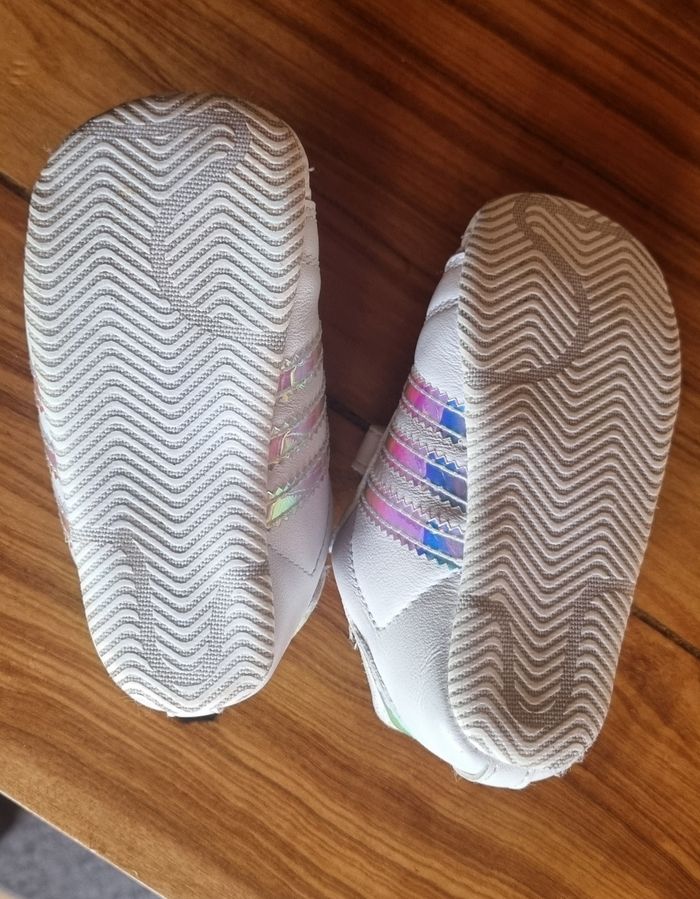 Chaussure adidas - photo numéro 5