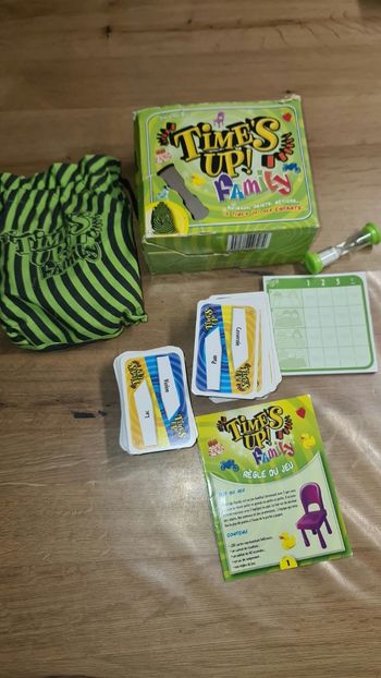 Jeu de société Time's Up Family des éditions Repos Production,
