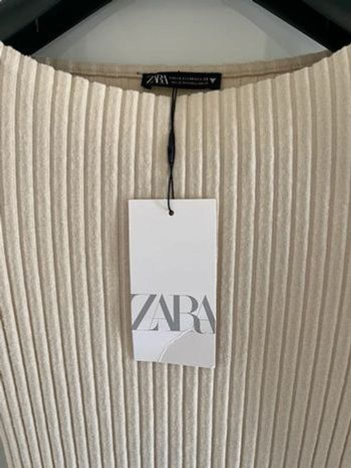 Robe Zara beige côtelée Taille M - photo numéro 3