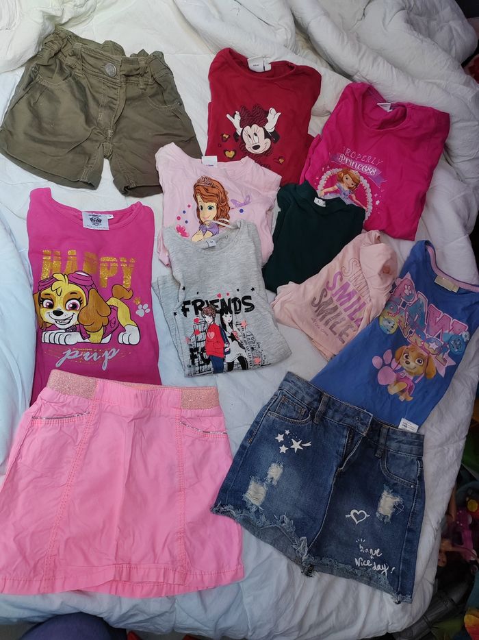 Lot 5 ans fille divers marque 0