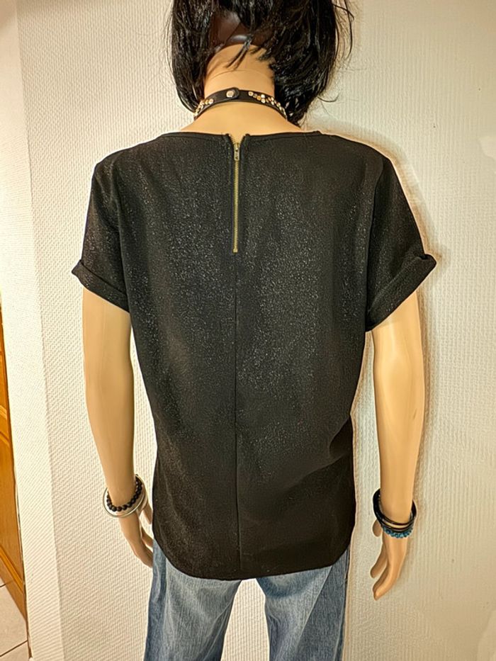 T-shirt Noir Zeeman en Taille 44 - Basique Confortable avec Finitions Soignées légèrement brillant - photo numéro 4