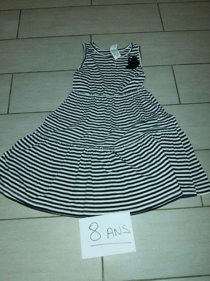 Robe taille 8 ans