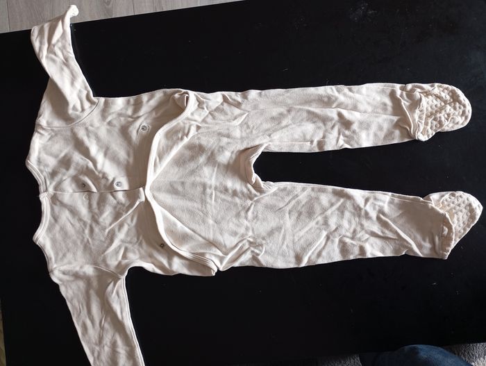 2  pyjamas - photo numéro 2