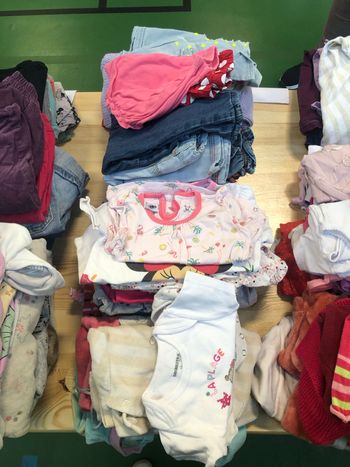 Lot vêtement fille 12 mois