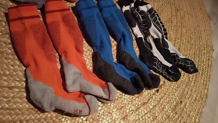 Lot de 6 paires de chaussettes de ski enfant 🎿 - photo numéro 3