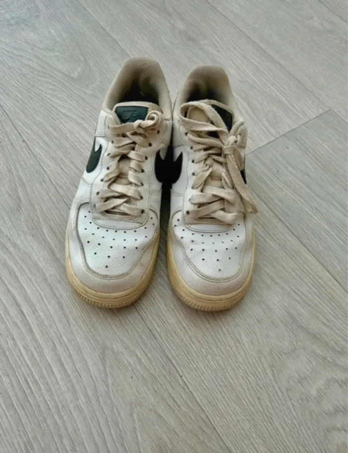 Air force one - Nike - femme - Pointure 37 - Bon état - photo numéro 2