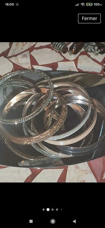 Lot de 9 bracelets