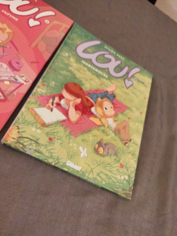 Lot de deux bandes dessinées LOU - photo numéro 3