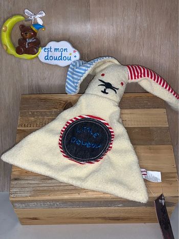 CAT10 doudou lapin 🐰 catimini