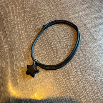 Bracelet étoile • noir 🌿