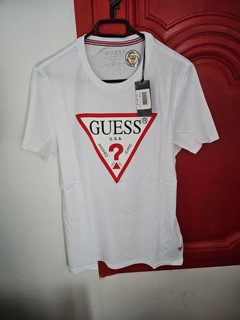 🔥T shirt Guess Taille M