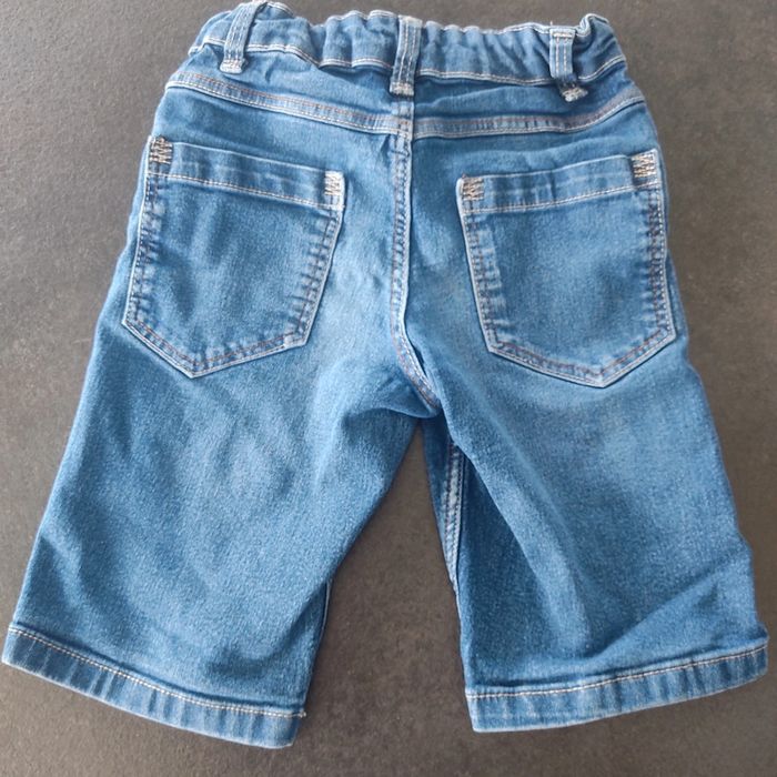 Short slim taille 5-6 ans - photo numéro 3