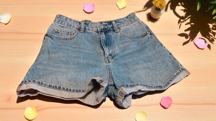 Short en jean. Taille EU 36. H&M