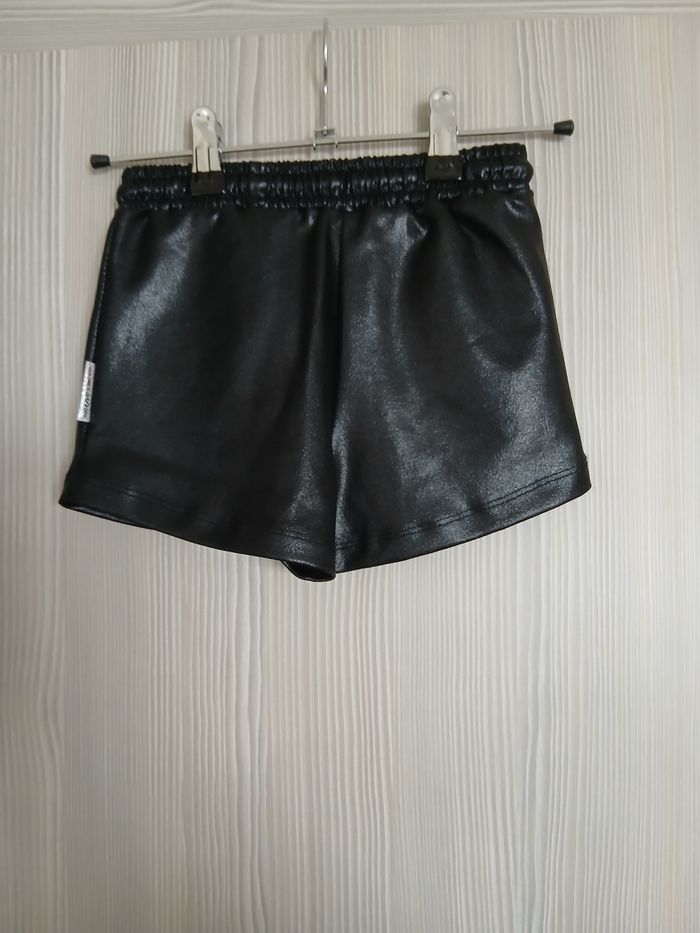 Short fille 6 ans Bnosy - photo numéro 3