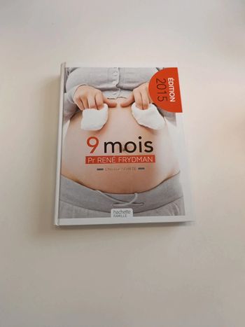 Livre 9 mois édition 2015