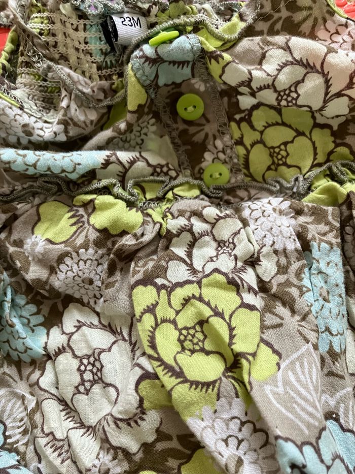 Vend robe taille 23 mois - photo numéro 3