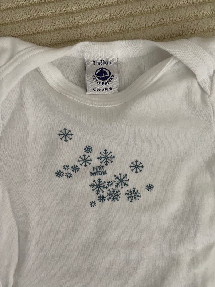 Lot de 3 bodies Petit Bateau - photo numéro 4