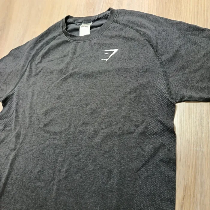 Teeshirt gymshark homme M gris foncé - photo numéro 2