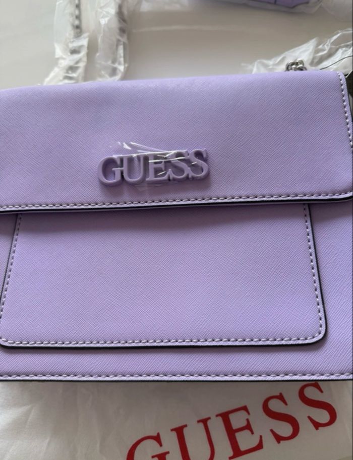 Sac à main femme Guess couleur lila - photo numéro 3
