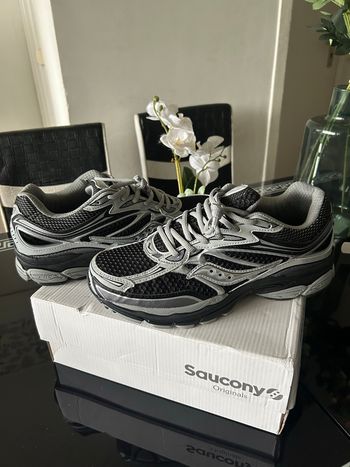 Saucony Omni 9