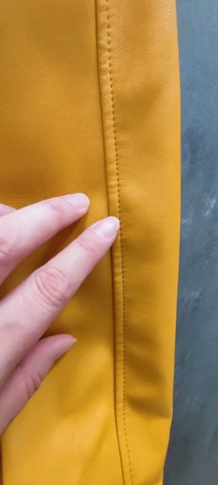 Veste simili 12A - photo numéro 5