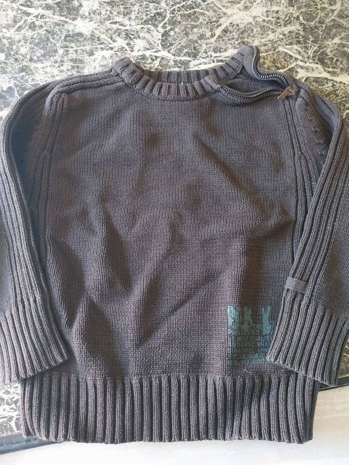 Pull marron