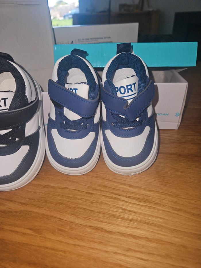 Lot 2 paires de chaussures - photo numéro 3