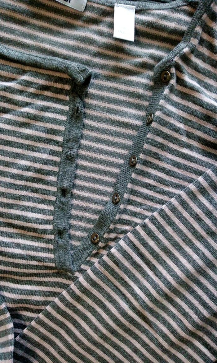 Pull rose et gris - photo numéro 2