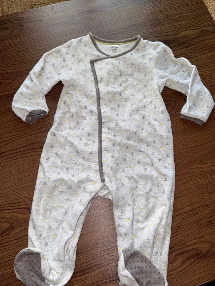 Pyjama Obaibi