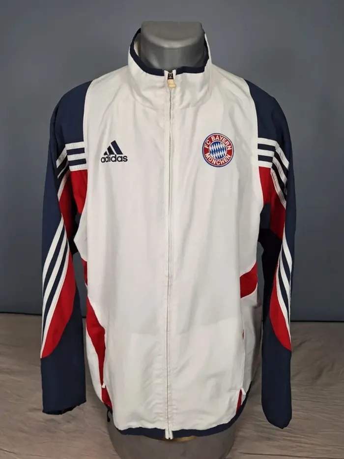 Veste vintage Adidas Bayern Munich – Années 2000 – Taille L (563)