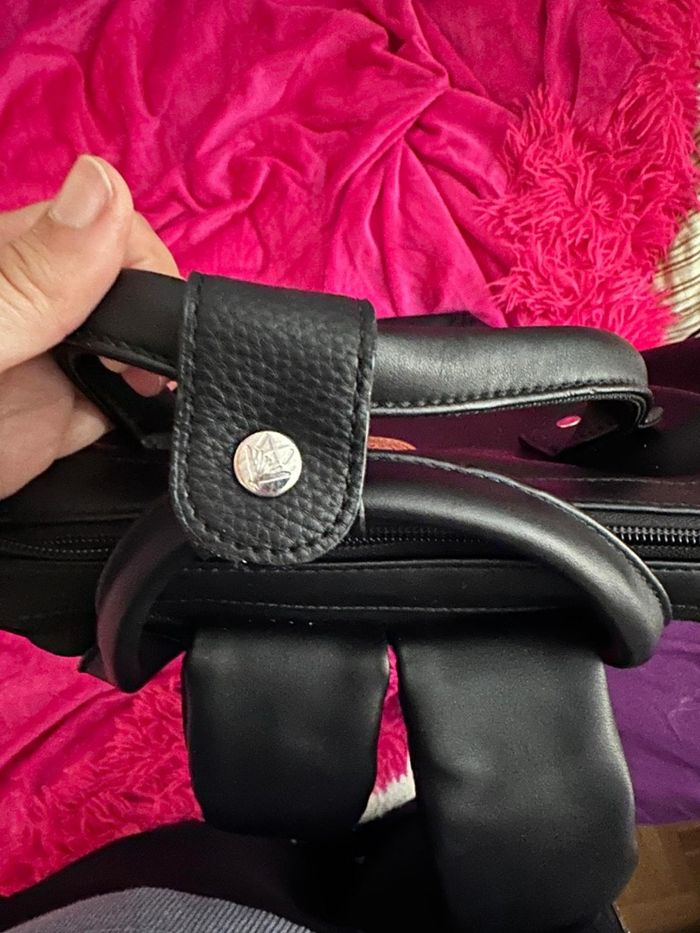 Sac cabaïa en similicuir en très bon état - photo numéro 3