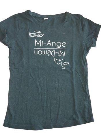 Tee-shirt noir Mi-ange Mi-démon taille 8ans