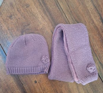 Ensemble Bonnet et echarpe
