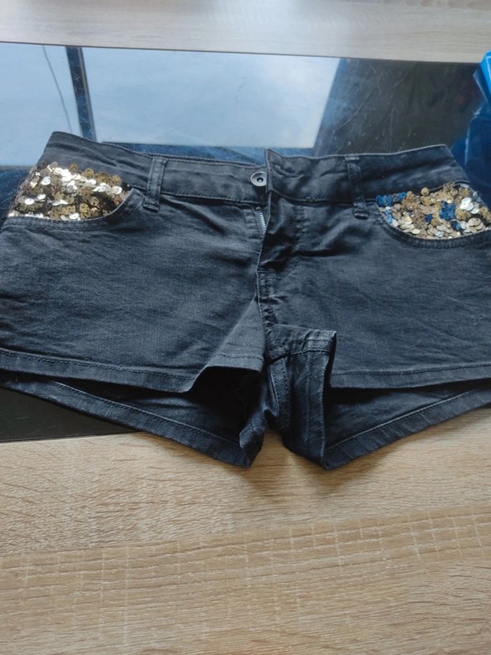 Short - photo numéro 2